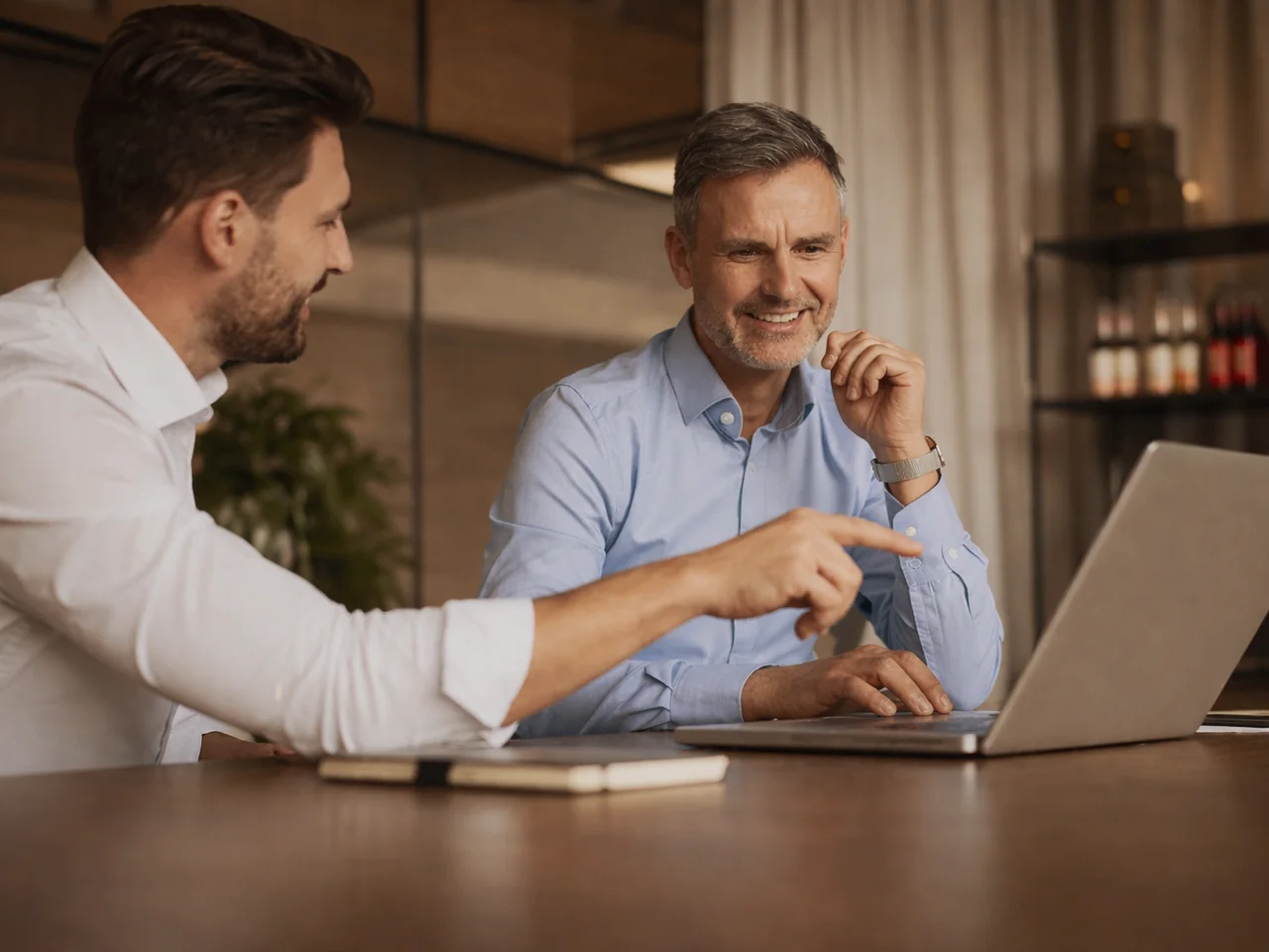 Laptop collaboration between colleagues